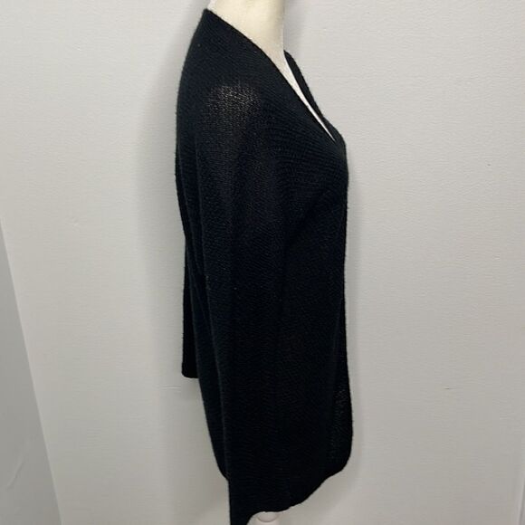 Pink Martini sweater shrug. Size Large. Soft and warm. - Picture 2 of 6